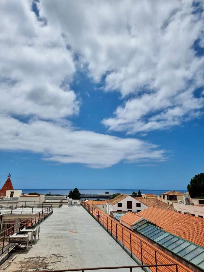 Carreira Apartments Harbour View Free Parking In Heart Funchal Екстер'єр фото